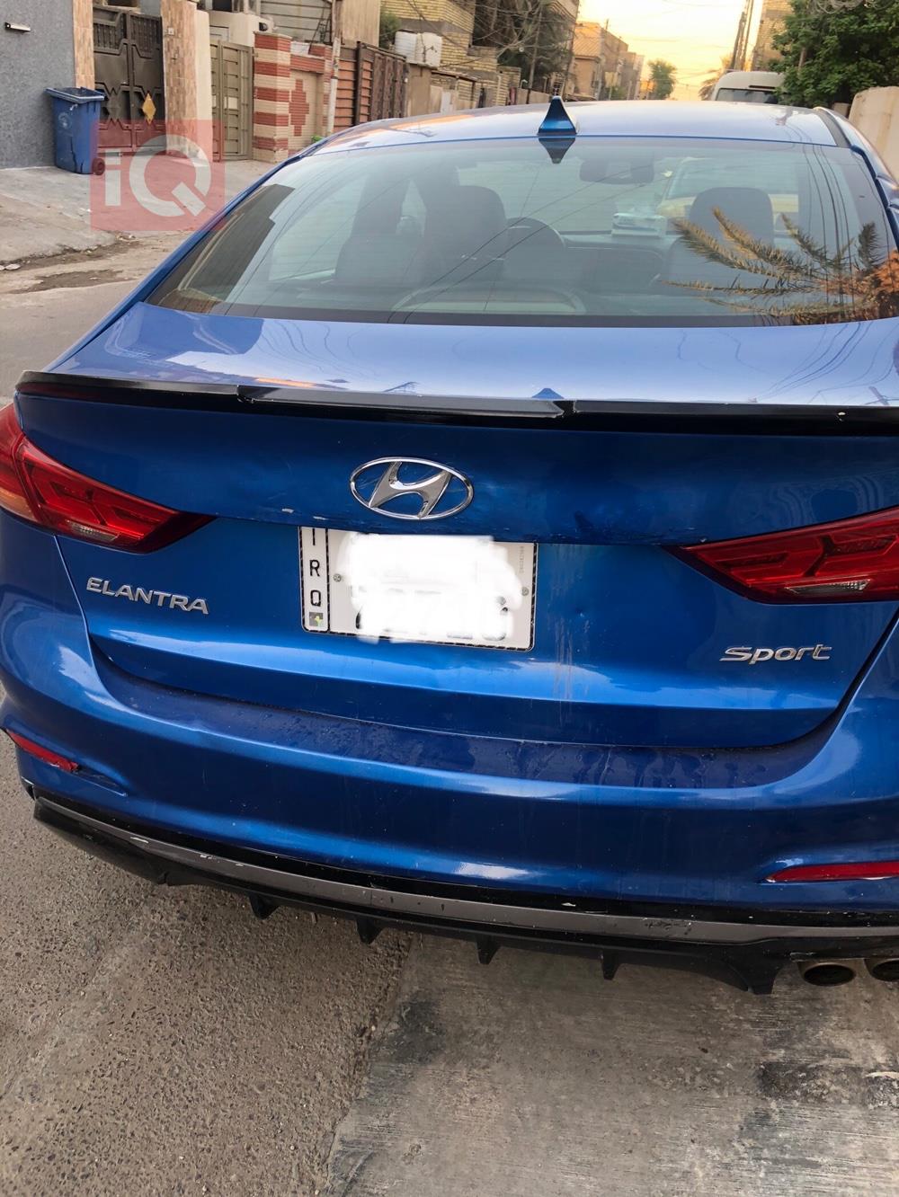 هیوندای ئەلەنترا